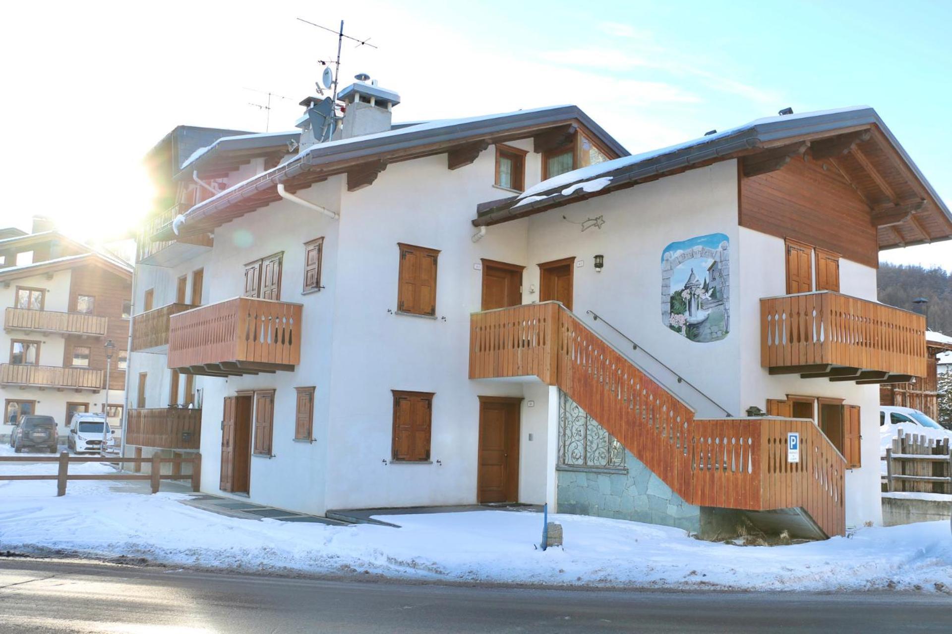Appartamenti Brunnlein Livigno Buitenkant foto